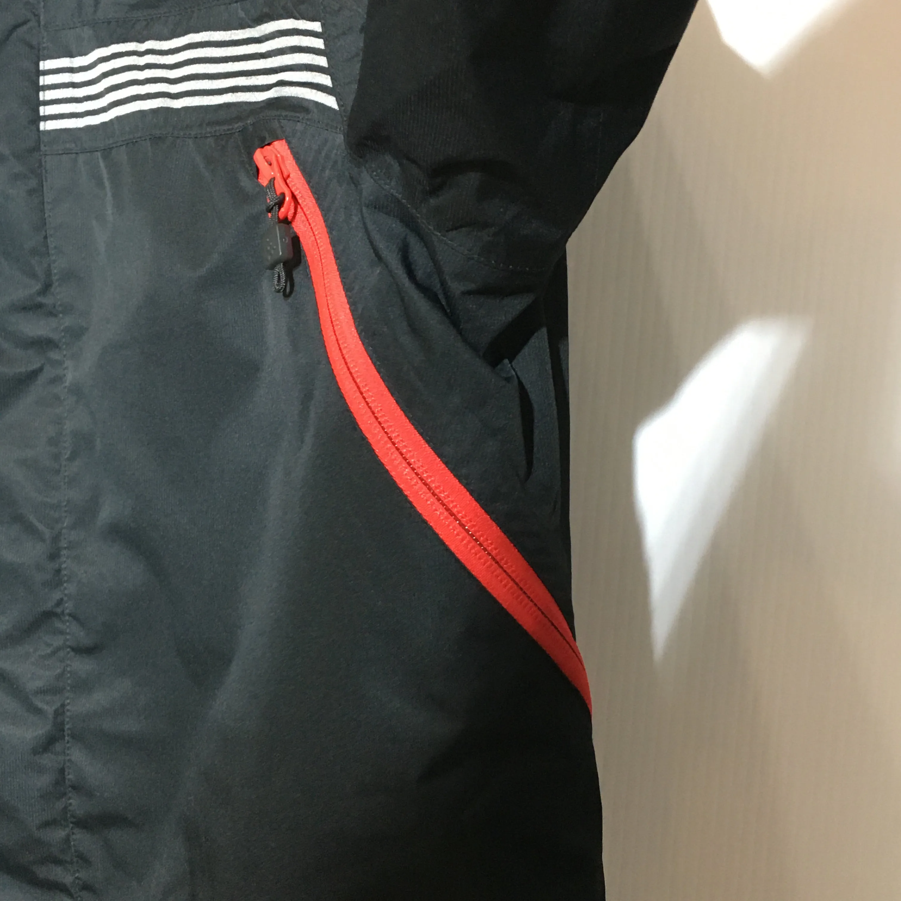 Craft Escape Mens Rain Jacket - Size Medium - Pre-owned - R30009